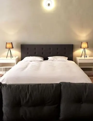 Archbishop 2 * Valeta